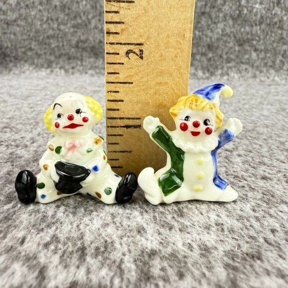 ✅7- VTG Ceramic Clown Figurines Hand-Painted Colorful Designs Collectibles Japan - Picture 6 of 9